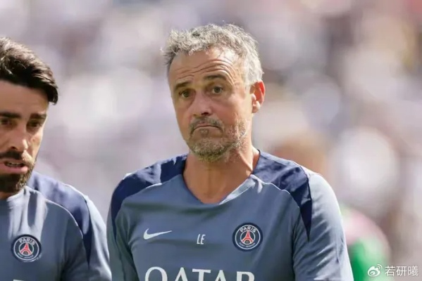 最新法甲积分榜，大巴黎一枝独秀，摩纳哥紧随其后，保级区竞争白热化